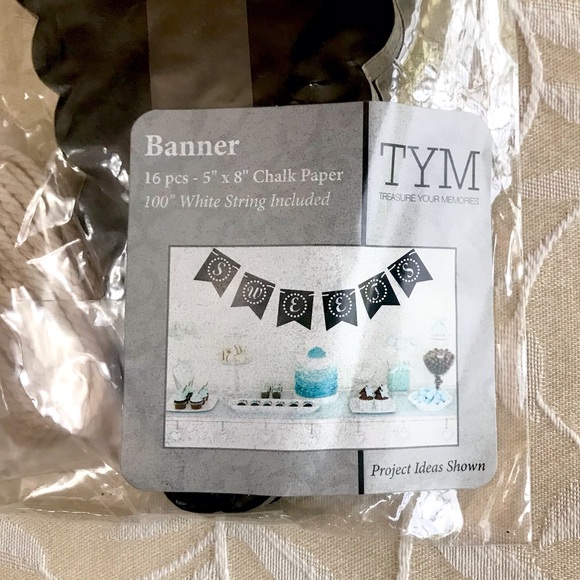 🆕 Chalk Board Bunting Banner 32 pc. 2 pk. scallop - Picture 2 of 5